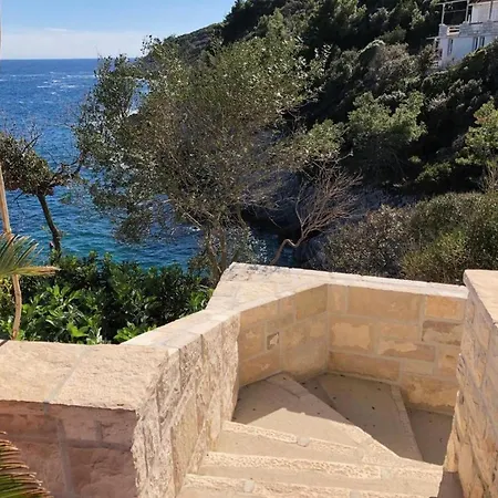 House Contessa Holiday home *