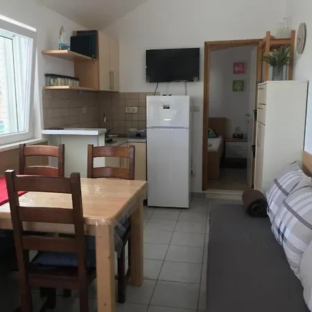 Holiday home House Contessa Zrnovo