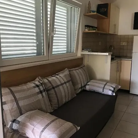 House Contessa Zrnovo