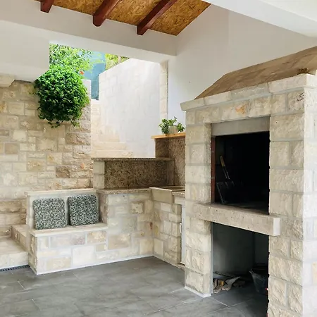 House Contessa Holiday home