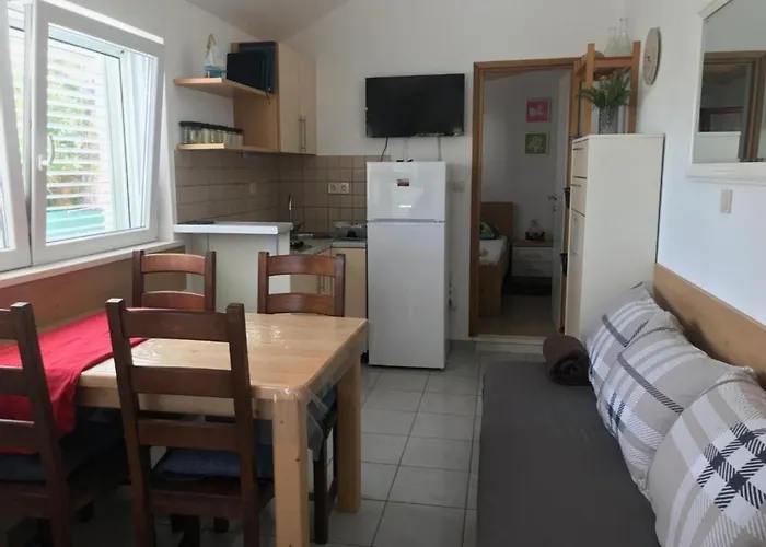 Holiday home House Contessa Zrnovo
